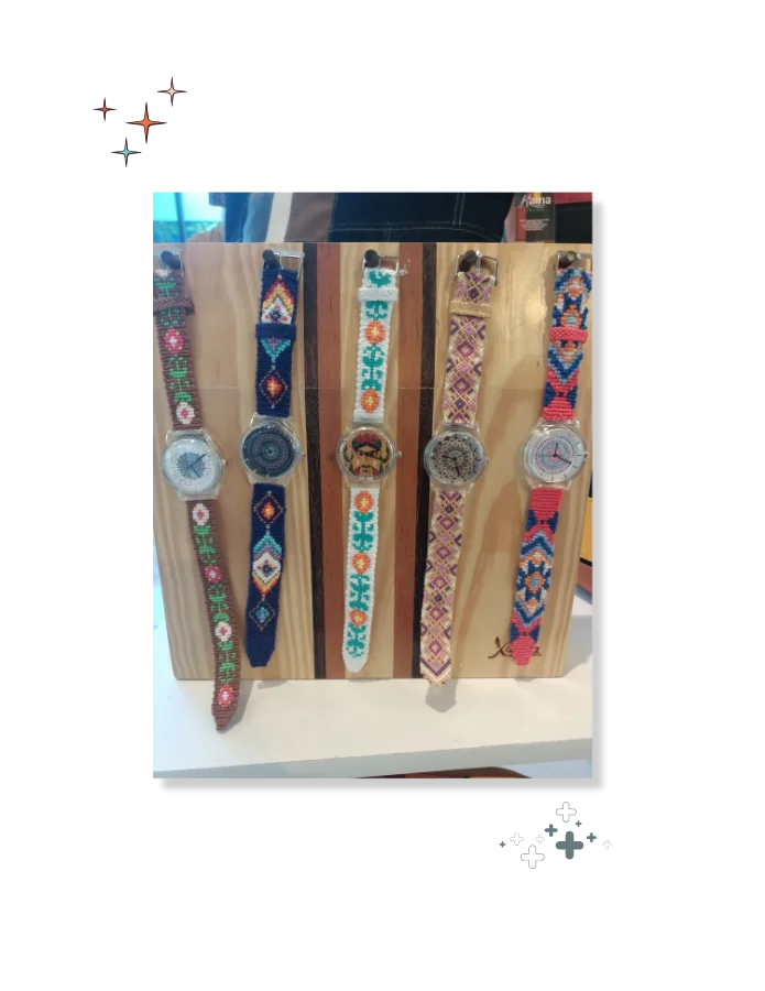 Barisan dari Macrame Watch Penuh Warna